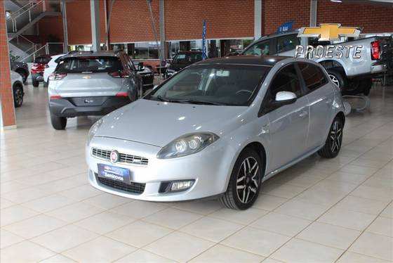 FIAT BRAVO 1.4 16V T-JET GASOLINA 4P MANUAL